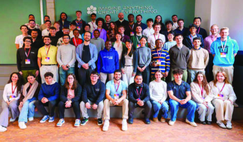 ©Ipai FoundationLes jeunes français et allemands participant au hackathon.